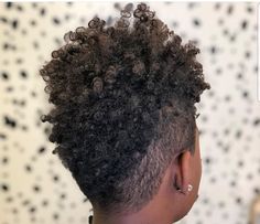 Natural Hair Faux Hawk, 4c Mohawk Natural Hair Shaved Sides, Fro Hawk, 4c Mohawk, Short Black Natural Hairstyles, Curly Pixie Hairstyles