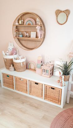 #ikeakast #rotan #peuterkamer #meisje Nursery Room Design, Girl Nursery Room, Baby Room Inspiration, Nursery Room Inspiration