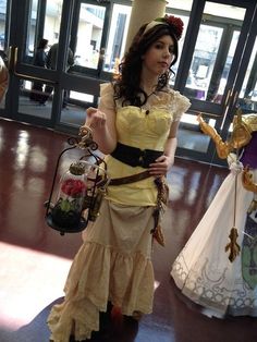 steampunk Belle Steampunk Belle, Steampunk Disney, Valkyrie Cosplay, Cosplay Disney, Steampunk Characters, Steampunk Couture, Disney Dress Up, Belle Costume