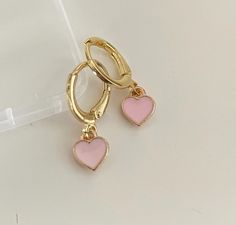 Pink Earrings Aesthetic, Heart Earrings Aesthetic, Preppy Earrings, Women Smile, Fantasy Earrings, Pink Heart Earrings, Pendants Gold, Lover Jewelry, Y2k Jewelry