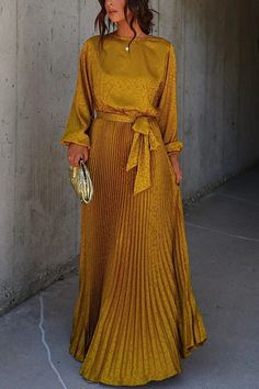 All Dresses Barn Wedding Guest Outfit, Western Wedding Guest Outfit, Bohemian Vintage Dress, Fall Barn Wedding, Pictures Outfits, Dresses Autumn, 2023 Outfits, Tie Waist Maxi Dress, Shoes Fall