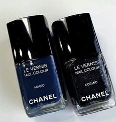 Blueberry Girl, Navy Girl, Everything Is Blue, Blue Aura, Black Nail Polish, Color Magic, Black Nail, Denim Chic, Blue Life