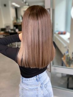 Brown Hair Inspiration, Brunette Hair With Highlights, Spring Hair Color, Brown Hair Balayage, Haircuts For Medium Hair, Haircuts Straight Hair, Trendy Hair Color, Brown Blonde Hair