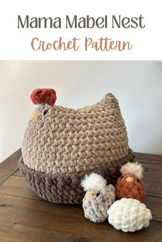 Large crochet chicken in a nest with her babies. Chunky Crochet Blanket Pattern, Chunky Crochet Blanket, Valentines Patterns, Cozy Design