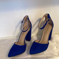 Dream Pairs, Gorgeous Royal Blue 4” Heels, With Ankle Straps, Skid Resistant Soles, New In Box, With Shoe Covers, Size 9 1/2. Royal Blue Heels Outfit, Prom Shoes Blue, Quinceañera Shoes, Blue Heels Outfit, Dark Blue Heels, Quinceanera Shoes, Royal Blue Heels, Girly Bracelets, Size 11 Women Shoes