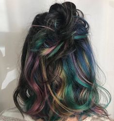 Rainbow Lowlights, Streak Hair Color Ideas, Multi Hair Color Ideas, Dyed Hair Streaks, Oil Spill Hair, Peekaboo Hair Color Ideas, Oil Slick Hair Color, Hidden Hair Color, Hair Rainbow