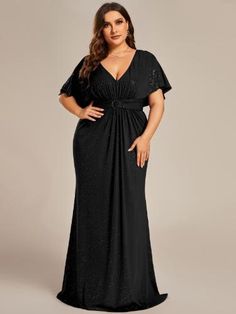 Shine bright like a star in our stunning Plus Size Glitter Bat-Wing Sleeve Waist-Cinching Mermaid Evening Dress. The glitter fabric catches the light with every move, exuding an air of glamour and sophistication. The waist-cinching design flatters your figure, while the mermaid silhouette adds a touch of elegance. Perfect for formal occasions or red carpet events or glamorous, this dress will make you feel like the belle of the ball. Summer Evening Dress, Plus Size Long Dresses, Long Dress Plus Size, Wing Sleeves, Sparkly Prom Dresses, Bodycon Evening Dress, Ladies Day Dresses, Mermaid Evening Dress, Mermaid Evening Gown