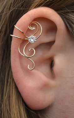 Swirling Victorian Cartilage Ear Cuff with CZ by ChapmanJewelry Ear Cuff Tutorial, Gold Ear Cuffs, Ear Cuff Gold, Cartilage Ear Cuff, Wrap Earrings, Gold Ear Cuff, Bar Stud Earrings, Silver Ear Cuff, Ear Piercing