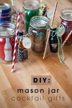 mason jar cocktail gifts with text overlay that says diy mason jar cocktail gifts