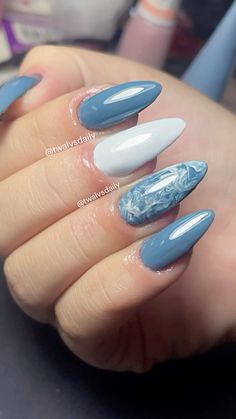 Unhas marmorizadas Punk Nails, Happy Nails, Vibrant Nails, Instagram Beauty, Hot Nails, Gel Nail Designs, Birthday Nails, Nail Polishes