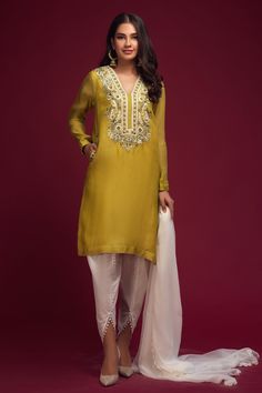 Olive Bloom (Three Piece)– Zaaviay Pakistan Street Style, Cool Vibes, Desi Clothes, Indian Couture, Thread Embroidery, Pakistani Outfits, Style Statement, Bridal Couture, Pakistani Fashion