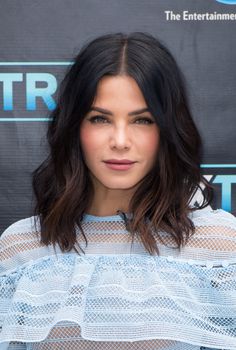 Products For Blonde Hair, Hair For Fall, Hair Colors For Fall, Medium Brunette Hair, Short Dark Hair, Jenna Dewan, Morning Smoothie, Hair Color Pastel, Short Hair Balayage