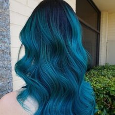 Mermaid Blue Hair, Blue Hair Mermaid, Turquoise Blue Hair, Teal Hair Color, Unnatural Hair Color, Dyed Hair Pastel, Dip Dye Hair, Ombré Hair