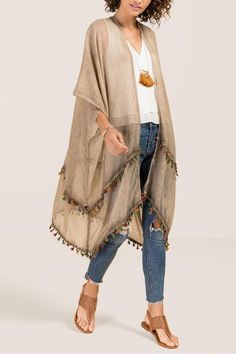 Rocky Tassel Ruana Latest Abaya Designs, Latest Abaya, Blouse Chiffon, Abaya Design, Cute Outfits With Jeans, Iranian Women Fashion, Casual Skirt Outfits, Mode Abaya