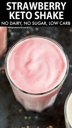 strawberry keto shake with no dairy, no sugar, low carb in it