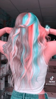 Hair Dye Ideas Blonde Color Trends, Easter Hair Color, Summer Color Hair, Blonde And Blue Hair, Hair For Summer, Summer Lights, Dye Styles, Holographic Hair, Peekaboo Highlights