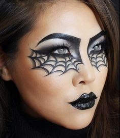 Spider Web makeup Halloween inspiration Nem Halloween Makeup, Spider Web Makeup, Fete Emo, Spider Makeup, Halloween Nails Diy, Halloween Eye Makeup, Witch Makeup