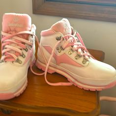 Timberland Boots, Women’s Or Young Girl, Size 5.5, Never Worn Cute Outfits With Timberlands, Timberland Outfits, Timberlands Shoes, Timberlands Women, Timberland Boots, Lace Up Boots, Pink White, Shoe Laces, Lace Up