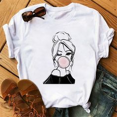 Print Sketch, Shirt Painting, Girls Streetwear, Dad Shirts, T Shirt Painting, Cute Shirt Designs, Vogue Covers, Cover Girl, Fashion Graphic