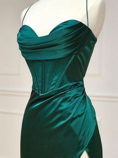 Split Prom Dresses, Prom Dresses Simple, Green Evening Dress, Green Corset, Beautiful Long Dresses, Corset Dress Prom, فستان سهرة, Satin Bridesmaid Dresses, Prom Dresses Online