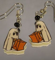 "These adorable light weight earrings feature print art of a ghost trick or treating. Handmade Altered art Made with acrylic, resin and stainless steel connectors and surgical steel ear wire. Highlighted with glass beads. Measure slightly over 1 1/4\" long Pay one low shipping price for all items ordered. US orders ship for $3.50 Visit www.afanaffair.com or the 'Wearable Memories' shop section on Etsy to find out how to put your own photos on jewelry Like us on facebook for money saving coupons Fun White Halloween Earrings, Halloween Themed White Earrings, Fun White Halloween Jewelry, Fun White Jewelry For Halloween, Ghost Trick Or Treating, Ghost Trick, Lake Villa, Ghost Costume, Earrings Halloween