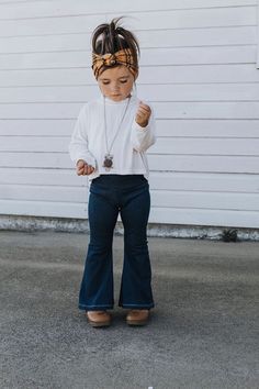 Toddler Bell Bottoms, Stylish Boy Clothes, Stylish Baby Clothes, Mode Tips, Stylish Kids Outfits, Stylish Boys, Stylish Baby, Baby Outfits, Stylish Kids