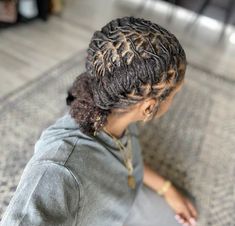 Hairstyles Locs, Pretty Dreads, Short Dreadlocks Styles, Short Locs, Dreadlock Hairstyles For Men, Short Locs Hairstyles, Faux Locs Hairstyles, Dreadlock Style, Dreadlock Styles