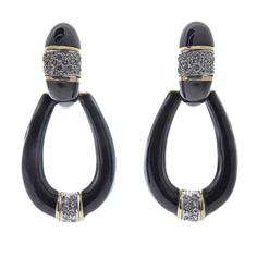 David Webb 18k gold and platinum doorknocker earrings set with approx. 1.00ctw in VS/H diamonds and black enamel. DESIGNER: David Webb MATERIAL: 18K Yellow Gold; Platinum GEMSTONES: Diamonds DIMENSIONS: Earrings measure 55mm long, top hoop is 25mm MARKED/TESTED: Webb, 18k, Plat. WEIGHT: 42.6 grams CONDITION: Previously owned excellent condition. Elegant Enamel Clip-on Earrings For Evening, Elegant Enamel Earrings For Evening, Elegant Enamel Drop Clip-on Earrings, Elegant Black Enamel Earrings, Yellow Gold Drop Earrings, Vintage Earring, David Webb, Diamond Drops, Stunning Jewellery