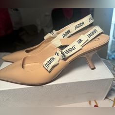 Never Worn. Slingback Heels Outfit, Dior Slingback, Kitten Heel Slingbacks, Christian Dior Shoes, Beige Heels, Heels Outfits, White Kittens, Beige Style, Dior Shoes