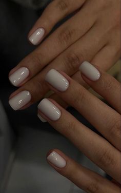 Sushi Rolling, Milky Nails, Casual Nails, Lily Rose Depp, Clean Nails, Neutral Nails, Girls Nails, Minimalist Nails, Manicure Y Pedicure