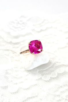 Rosa Saphir Ring Rosegold Edelstein Ring Mit Rosa Saphir - Etsy Saphir Ring, Sapphire Necklace Pendants, Ring Rosegold, Sapphire Earrings Studs, Sapphire Studs, Pink Sapphire Ring, Sapphire Pendant, Silver Gemstone Jewelry, Topaz Stone