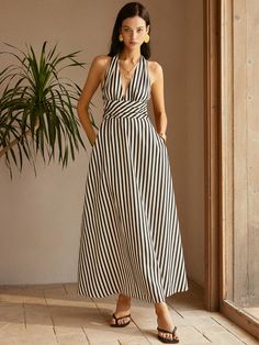 Stripe Backless Pockets Dress Vertical Striped Dress Formal, 90s Fashion Trends, Romantic Maxi Dress, 90s Y2k Fashion, Halter Style Dress, Dress Pant Suit, Woman Casual, Barbie Outfits, Knitted Suit