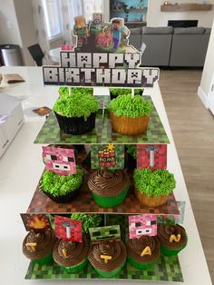 there are cupcakes that have been made to look like minecraft