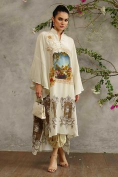 Shamaeel Ansari Ag-7 Casual Pret 2021 Fusion Fashion, Fashion Leaders, Fashion Merchandising, Hand Work Embroidery, Silk Tunic, Pakistani Outfits, Yellow Fashion, International Fashion, Pakistani Fashion