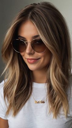 Hair Ideas For Round Face Shape, New Mom Haircut Round Face, Long Bob Haircuts Round Face, Best Hair For Long Face Shape, Long Hair Cuts Oval Face, Long Hair For Oval Face Shape, 2024 Medium Hair Styles, Long Bob Thick Hair Round Face, Women Haircut 2024