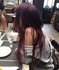 Wine Hair, Cherry Hair, Long Red Hair, Burgundy Hair, Dye My Hair, Hair Dye Colors