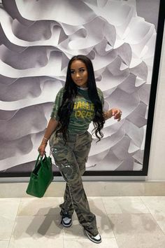 Olive Green Outfit, Camo Fashion, Dream Doll, Fly Girl, Green Outfit, Teenage Fashion Outfits, Swag Outfits