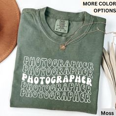 Photographer Retro Comfort Colors® Shirt, Photography Lover T-Shirt, Gift For Photographer Tee, Camera Professional ----------------- APComfortPrints are made with premium quality materials to fit your needs. Everything is printed in the USA. - Feel free to message me if you have any questions. ----------------- Product Details: Unisex Comfort Colors 1717 *100% ring-spun cotton *Fabric weight: 6.1 oz/yd² (206.8 g/m²) *Yarn diameter: 20 singles *Garment-dyed, pre-shrunk fabric *Relaxed fit *7/8″ double-needle topstitched collar *Twill-taped neck and shoulders for extra durability *Double-needle armhole, sleeve, and bottom hems ----------------- Shipping & Turnaround Time                     The products are made to order. Processing time is about 1-3 business days. Estimated processing and Photographer Tshirt Design, Photography Merch, Photographer Tshirt, Camera Professional, Gift For Photographer, Shirt Photography, Gifts For Photographers, Comfort Colors Shirt, Photography Lovers