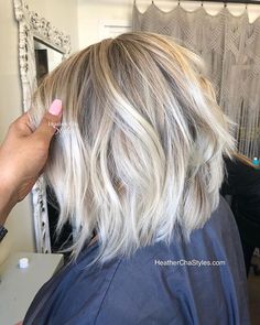 Snow fall ❄️ _____________________ #movement #bestofbalayage #balayage #hairstyles #haircolor #hairstylist #behindthechair #salon… Balayage Hairstyles, Snow Fall, Hair Stuff, Hair Painting, Beauty Health, Balayage, Hair Inspiration, Blonde Hair, Hair Stylist