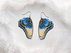 Aesthetic Butterfly Wing Earrings in Blue Color Butterfly Wings Earrings, Moth Earrings, Nature Butterfly, Y2k Earrings, Earrings Y2k, Aesthetic Butterfly, Butterfly Anklet, Wings Earrings, Effect Light