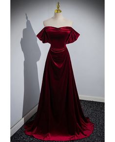 Get 10% off now! Buy beautiful off the shoulder simple long velvet burgundy prom dress at cheap price online. Free stable shipping and pro custom service since 2009. 2023 Ball Gown, Burgundy Prom, High Low Prom Dresses, Purple Prom Dress, Burgundy Prom Dress, Tea Length Wedding Dress, Prom Dress Shopping, Green Prom Dress, Pink Prom Dresses