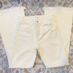 Willow And Root High Waisted White Western Bell Bottom Jeans Size 27. Condition Is New Without Tags. Only Tried On. Waist 28 Inches Length 32.5 Inches Rise 11.5 Bottom Jeans, Bell Bottom, Bell Bottom Jeans, Flare Jeans, Jeans Size, Wide Leg, Color White, Women Jeans, High Waisted