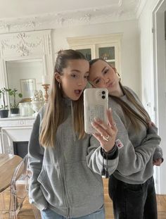 Photos Bff, Aesthetic Outfit, Soulmate, Aesthetic Clothes, Best Friends, Ootd, Fashion Outfits, Lifestyle