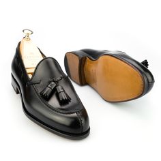 TASSEL LOAFERS IN BLACK CALF Cordovan Shoes, Mens Loafers Shoes, Tassel Shoes, Crocodile Shoes, Men's Shoes Accessories, Pattern Shoes, Dress Loafers, Exclusive Shoes, Fashion Suits For Men