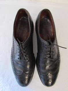 "Vintage 1950s 60s black Ranch Oxhide leather wing tip shoes. Lace up. High quality, made in England By Church's. Size 9. The soles measure 11.75\" long and 4.25\" wide. Shoes are in very good condition with some minor scratches." Retro Wingtip Oxfords For Business, Vintage Fitted Oxfords With Pointed Toe, Vintage Pointed Toe Fitted Oxfords, Vintage Black Leather Shoes, Retro Wingtip Oxfords With Brogue Detailing, Vintage Fitted Oxfords With Leather Sole, Retro Fitted Oxfords With Leather Sole, Retro Wingtip Oxfords With Leather Sole, Retro Black Wingtip Oxfords