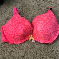 Victoria’s Secret Very Sexy Push Up Bra New With Tags 34d Pink Stretch Bra For Night Out, Pink Underwire Bra For Night Out, Stretch Lace Bra With Lined Body, Pink Lined Body Bra For Night Out, Pink Lined Bra For Night Out, Girl Shopping, Ghost Faces, Sleep Wear, Bras And Panties