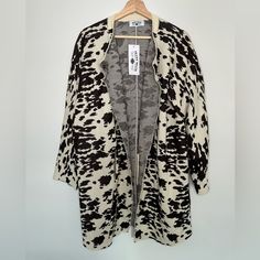 Long Cow Print Sweater With 2 Pockets And Button Detail. Size Large. Purchased From An Online Boutique. Brand New With Tags. Comes From A Smoke Free, Pet Free Home. Cow Print Sweater, Crazy Train, Print Sweater, Printed Sweater, Cow Print, Long Sweaters, Button Detail, Colorful Sweaters, Online Boutique