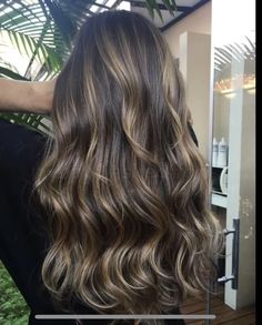 Balyage Brunette, Brunette Blonde Highlights, Balayage Styles, Dark Golden Blonde, Golden Blonde Highlights, Brunette Balayage, Balayage Hair Dark, Brunette Balayage Hair