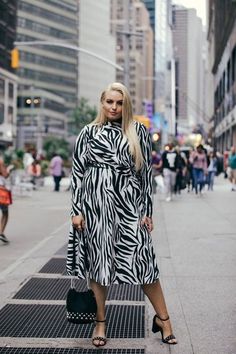 Plus Size Street Style, Plus Size Outfits Casual, Fashion Office, Nyfw Street Style, Vestido Plus Size, Plus Size Models, Plus Size Fashion For Women, Fashion Gallery