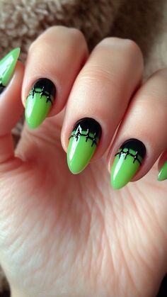 fallnails#nailart#acrylicnails# Halloween Nails With Green, Green Halloween Nail Art, Spooky Nails 2024, Green Halloween Nail Designs, Halloween Nails Frankenstein, Halloween Nails Green, Frankenstein Nail Art, Halloween Frankenstein Nails, Green Halloween Nails